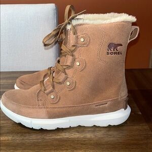 Womens Sorel Explorer Next Joan waterproof winter boots 9.5 NICE